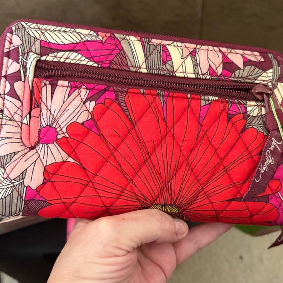 Juicy Couture and Vera Bradley bundle All new - Picture 10 of 12